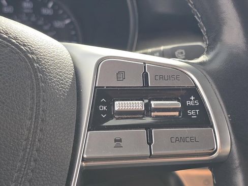 Used 2022 Kia Telluride EX w/ EX Premium Package image 23