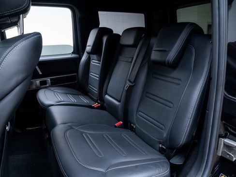 Used 2022 Mercedes-Benz G 550 image 26