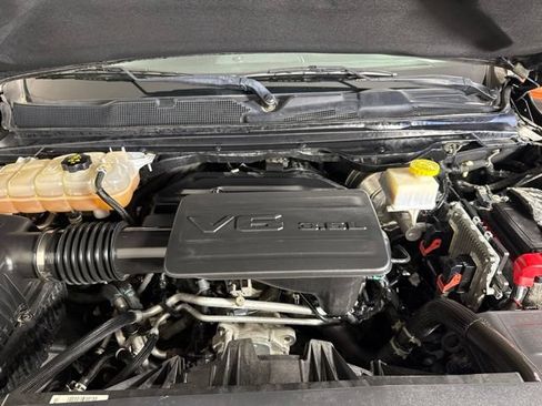 Used 2019 RAM 1500 Big Horn AWD/4WD image 12