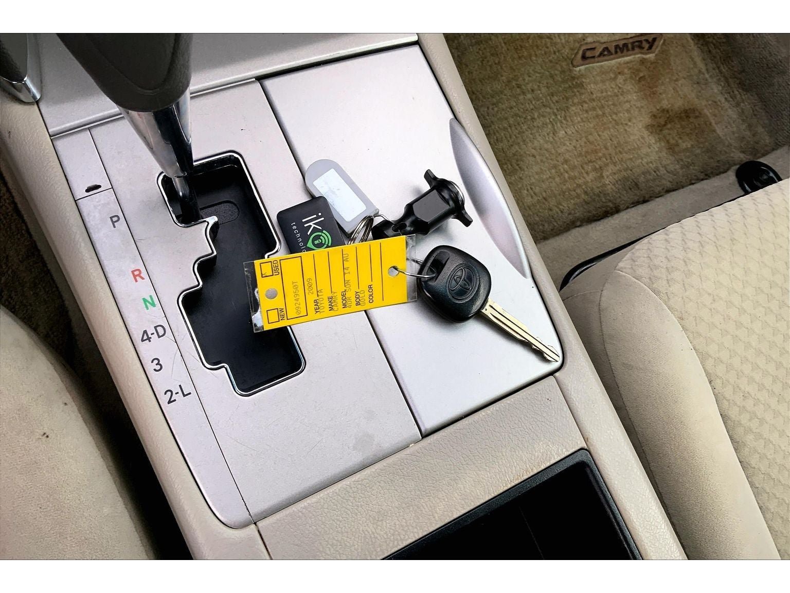 Used 2009 Toyota Camry SE FWD image 14