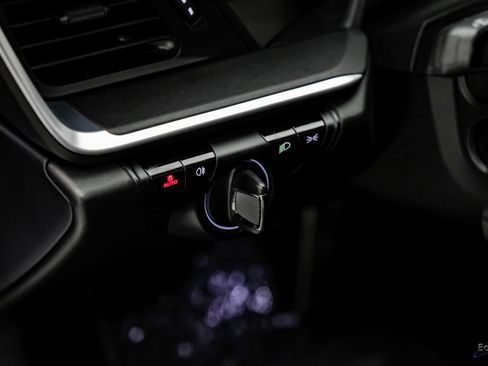 Used 2020 Porsche 911 Carrera 4S image 65