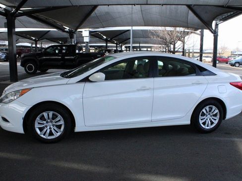 Used 2013 Hyundai Sonata GLS image 11