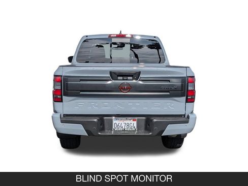 Used 2025 Nissan Frontier Pro-X RWD image 9