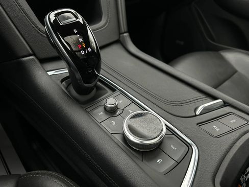 Used 2021 Cadillac XT5 Premium Luxury AWD/4WD image 24