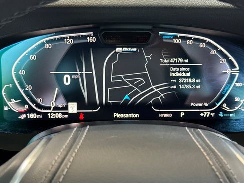 Used 2023 BMW 530e RWD image 34
