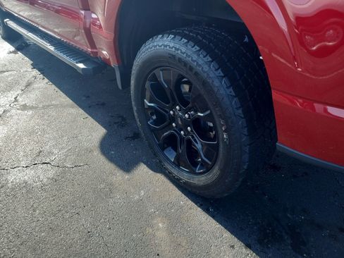 Used 2022 Ford F150 XLT w/ Equipment Group 302A High image 10