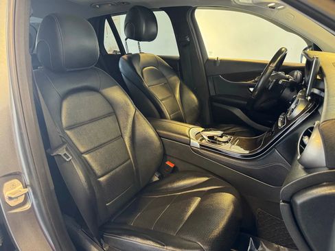 Used 2016 Mercedes-Benz GLC 300 4MATIC image 21