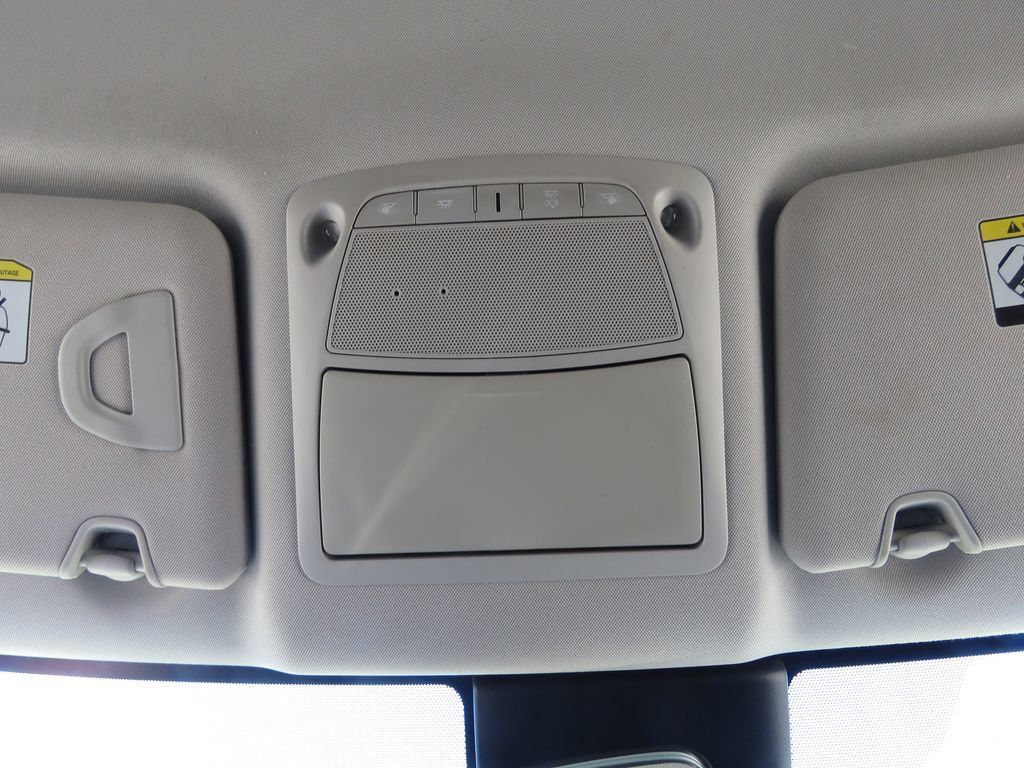 Used 2019 Nissan Rogue SV w/ Premium Package AWD/4WD image 28
