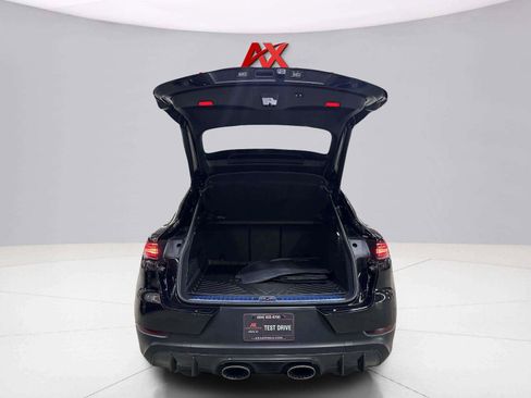 Used 2022 Porsche Cayenne Turbo GT AWD/4WD image 63