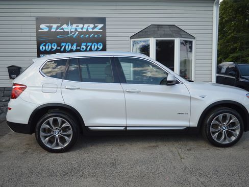 Used 2017 BMW X3 xDrive28i AWD/4WD image 6