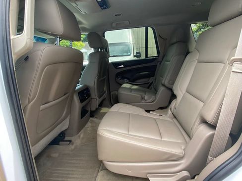 Used 2015 Chevrolet Tahoe LT RWD image 14