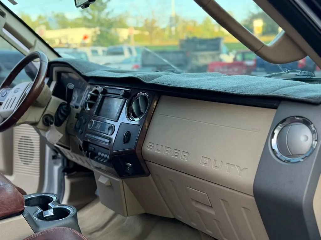 Used 2009 Ford F350 Lariat AWD/4WD image 18