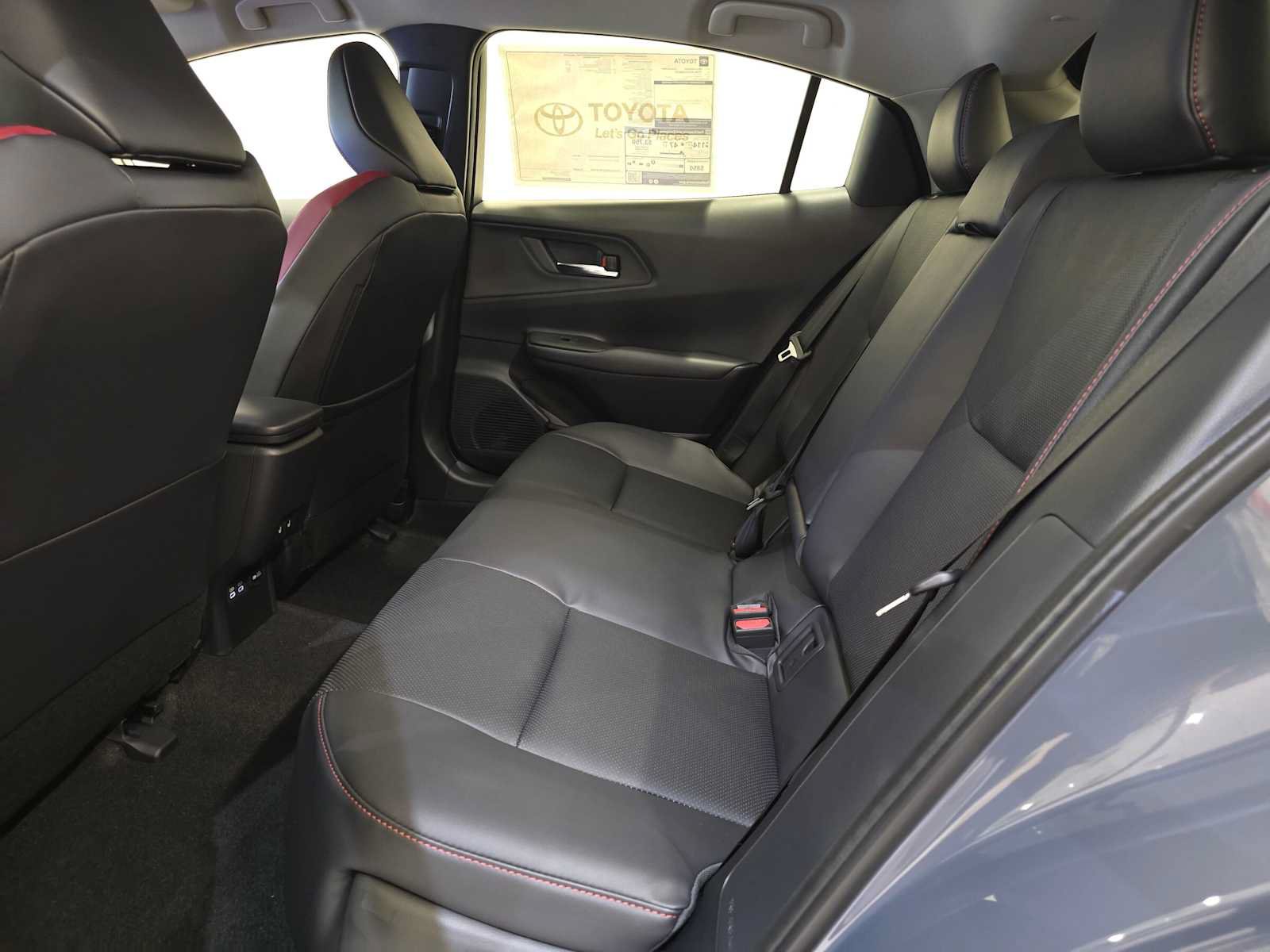 New 2027 Toyota Prius Plug-In Hybrid FWD image 22