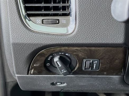 Used 2016 Dodge Durango Citadel w/ Premium Entertainment Group image 10