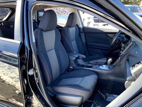 Certified 2023 Subaru Crosstrek 2.0i Premium image 7