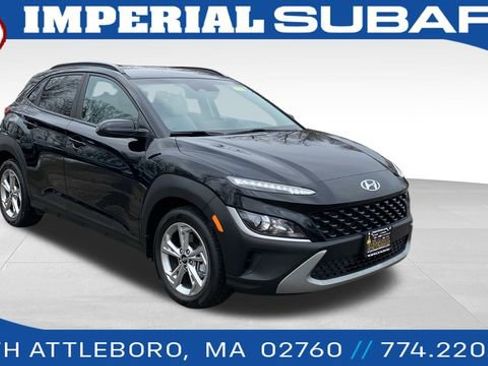 Used 2023 Hyundai Kona SEL image 1