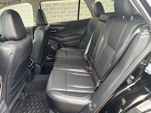 Used 2025 Subaru Outback Limited XT image 18