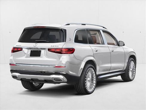 New 2026 Mercedes-Benz Maybach GLS 600 4MATIC image 2