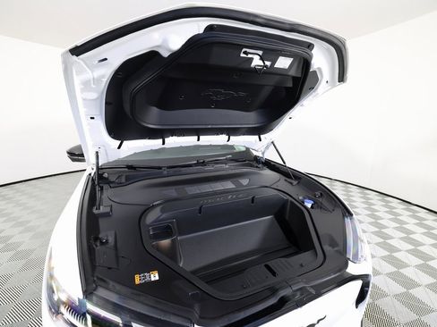 Used 2025 Ford Mustang Mach-E Premium image 38