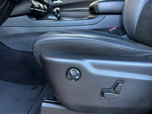 Used 2022 Dodge Durango GT image 13