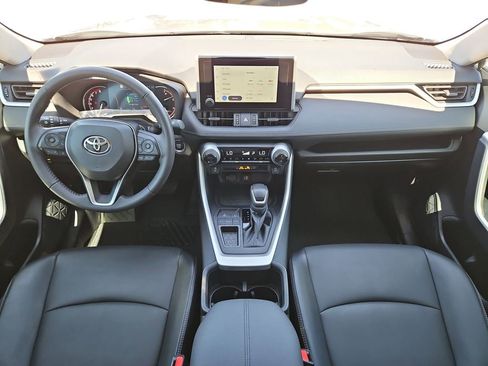 Used 2024 Toyota RAV4 XLE Premium image 13