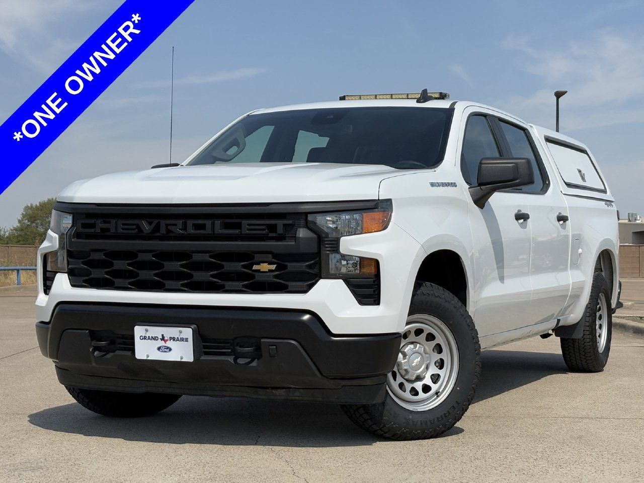 Used 2024 Chevrolet Silverado 1500 W/T w/ Trailering Package AWD/4WD image 2
