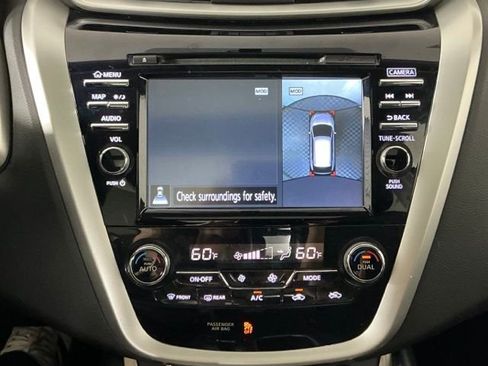 Used 2018 Nissan Murano Platinum FWD image 19