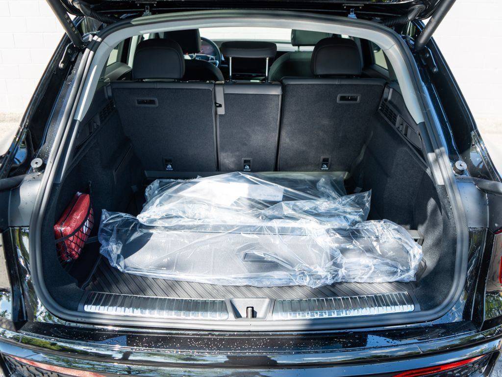 New 2026 Audi Q5 Premium Plus AWD/4WD image 6