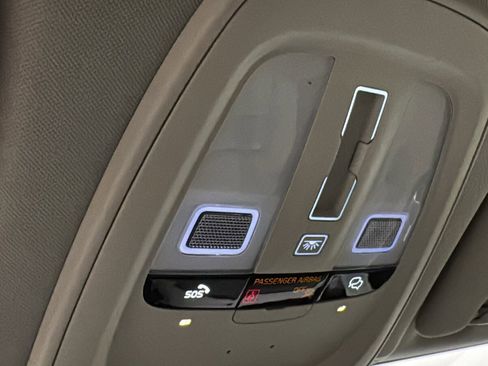 New 2026 Volvo XC60 B5 Ultra w/ Climate Package image 20