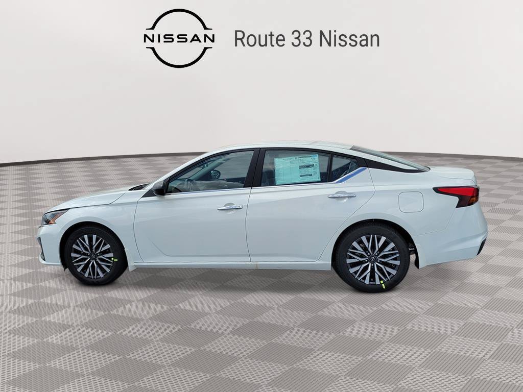 New 2026 Nissan Altima 2.5 SV FWD image 3