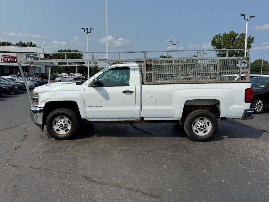 Used 2017 Chevrolet Silverado 2500 W/T AWD/4WD image 2