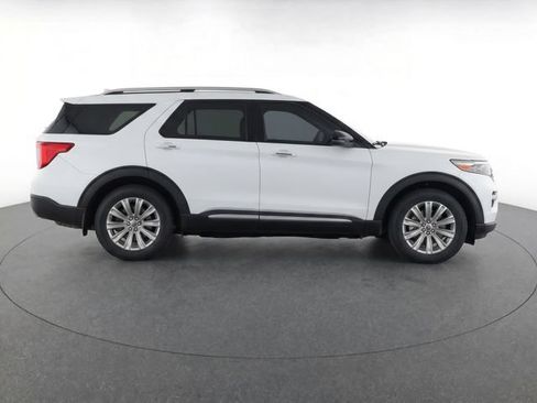 Used 2020 Ford Explorer Limited w/ Class III Trailer Tow Package AWD/4WD image 8
