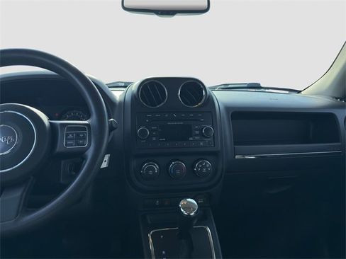 Used 2016 Jeep Patriot Sport w/ Power Value Group image 15