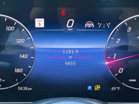 Used 2024 Mercedes-Benz S 580 4MATIC Sedan image 17