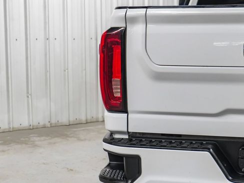 Used 2023 GMC Sierra 2500 AT4 AWD/4WD image 49