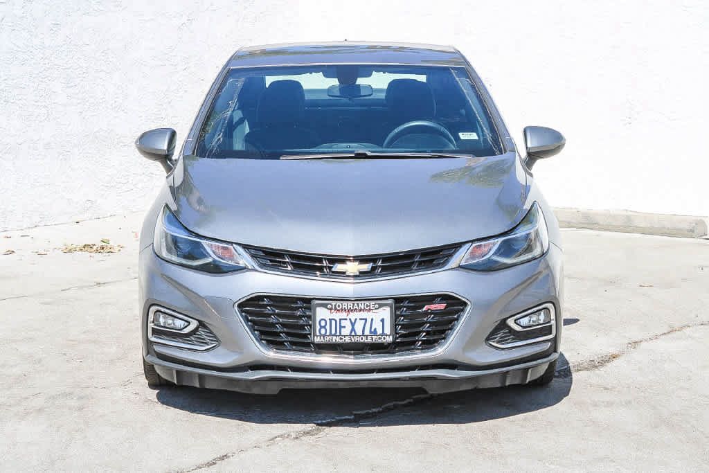 Used 2018 Chevrolet Cruze LT w/ RS Package FWD image 3