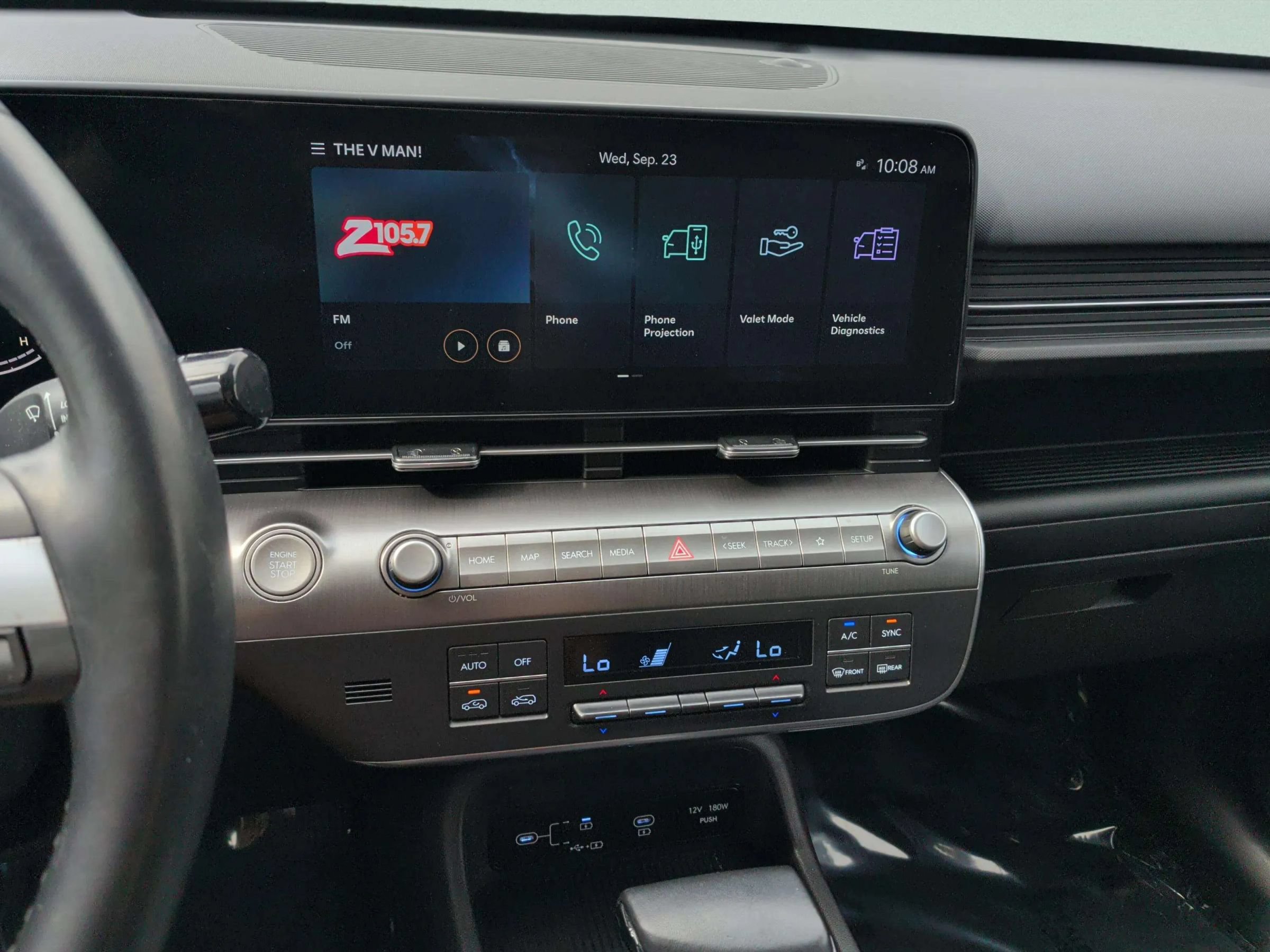 Used 2025 Hyundai Kona SEL FWD image 15