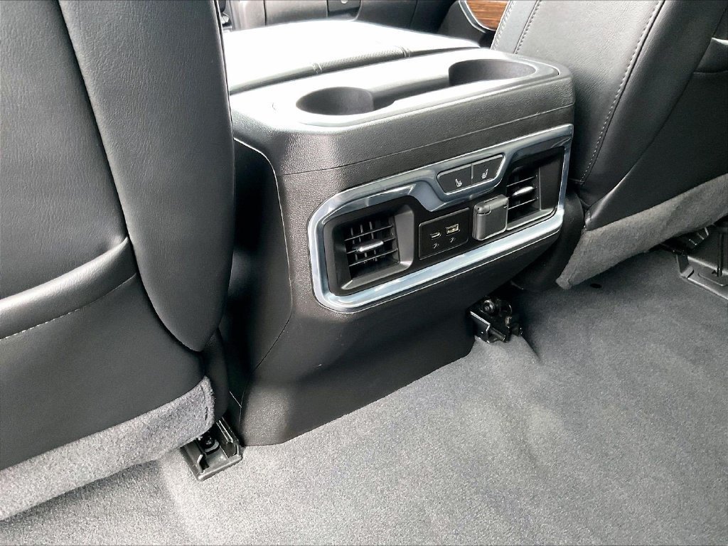 Used 2023 Chevrolet Silverado 3500 High Country w/ Safety Package II AWD/4WD image 28