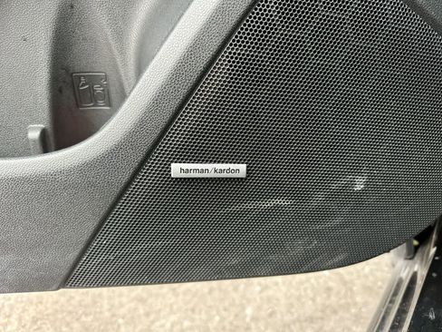 Certified 2024 Subaru Crosstrek 2.5i Limited image 33