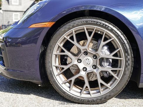 Used 2021 Porsche 911 Carrera RWD image 82