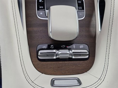 Certified 2022 Mercedes-Benz GLE 53 AMG 4MATIC image 25