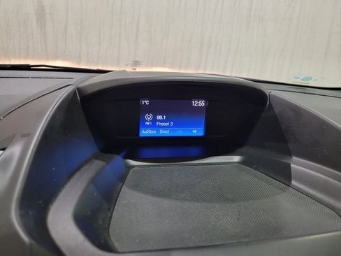 Used 2018 Ford Escape SE image 30