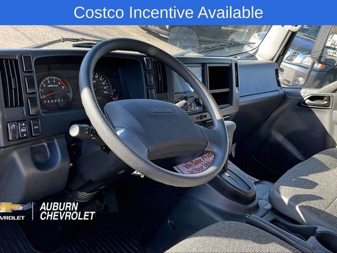 New 2025 Chevrolet Low Cab Forward image 5