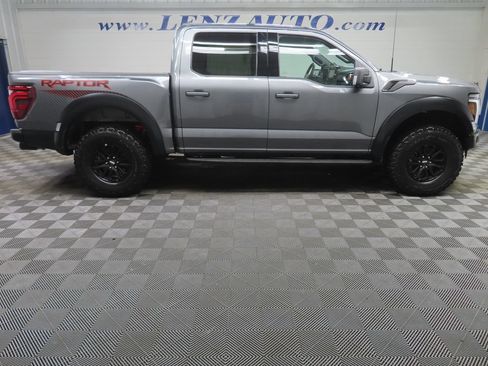 Used 2025 Ford F150 Raptor AWD/4WD image 2
