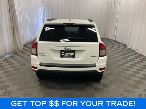 Used 2016 Jeep Compass Latitude AWD/4WD image 3