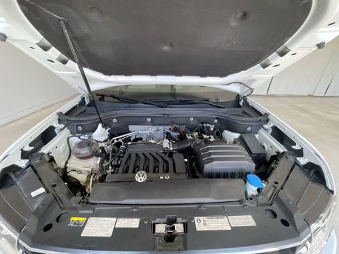 Used 2019 Volkswagen Atlas SE w/ Panoramic Sunroof Package image 26