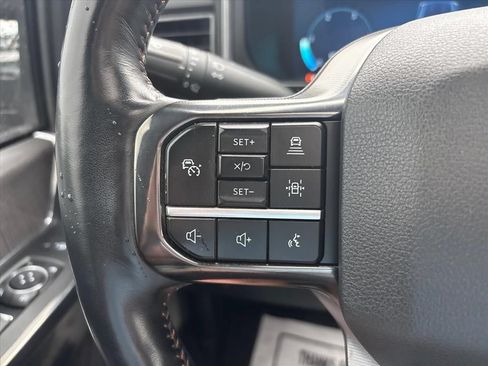 Used 2024 Ford F450 Platinum w/ FX4 Off-Road Package AWD/4WD image 32