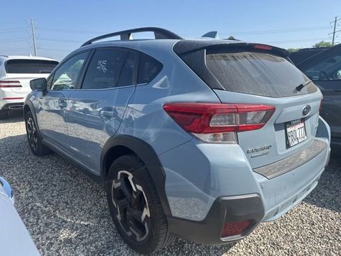 Used 2022 Subaru Crosstrek 2.5i Limited w/ Moonroof Package 2 AWD/4WD image 2