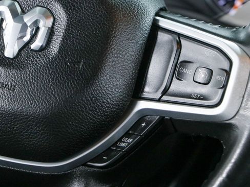 Used 2022 RAM 1500 Big Horn AWD/4WD image 14