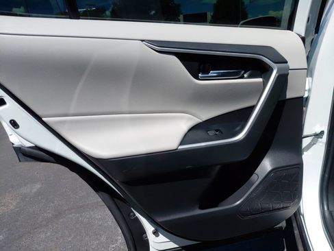 Certified 2022 Toyota RAV4 XLE AWD/4WD image 20